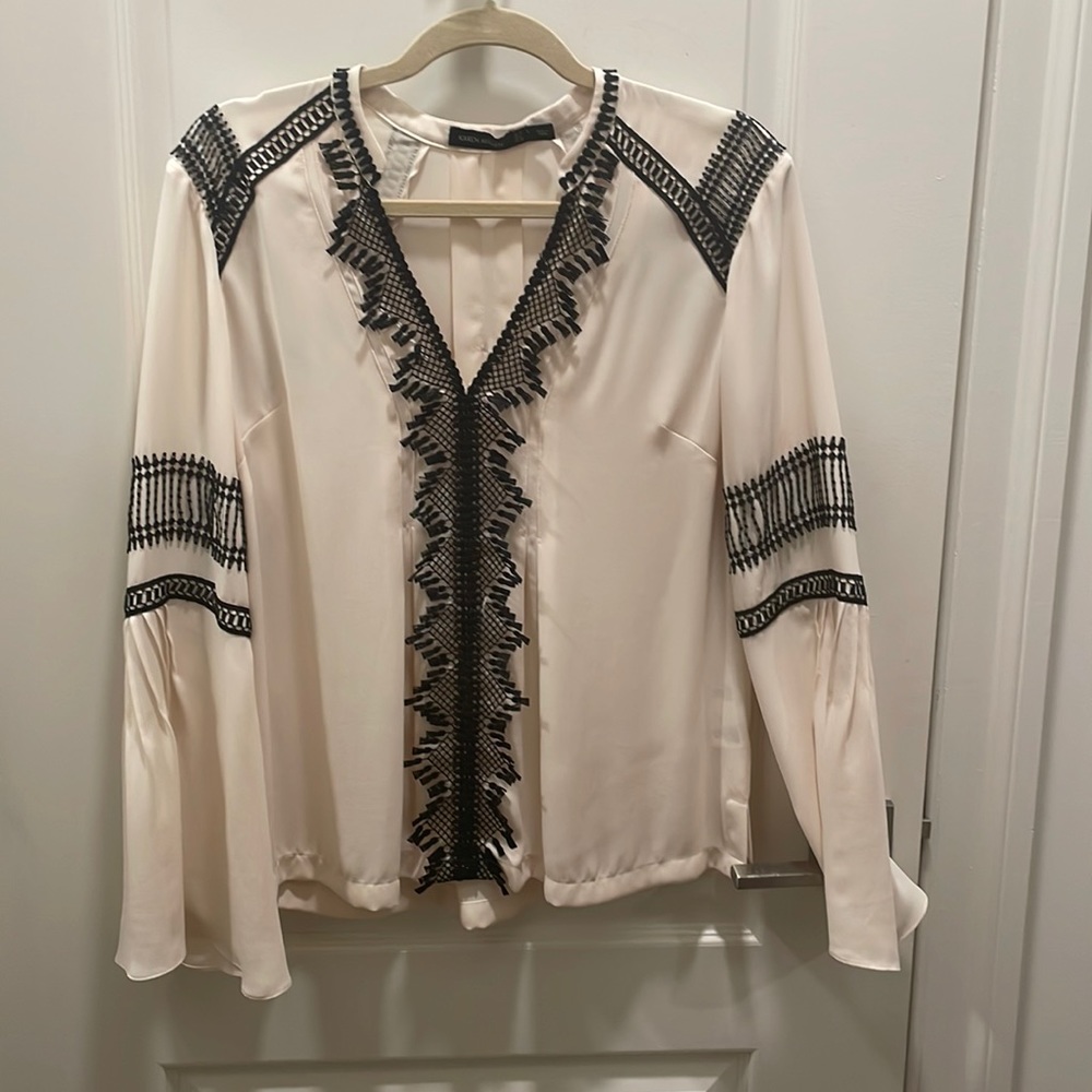 Karen Millen Women's Blouse Long Sleeve V-neck Off White w/Black details